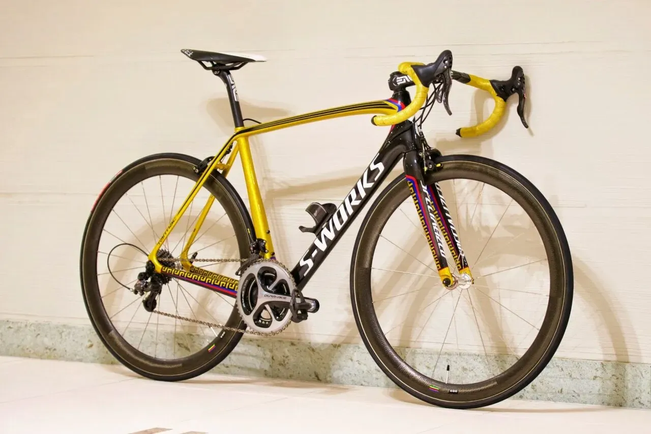 Uranモデル完成車(室内撮影、別アングル4)