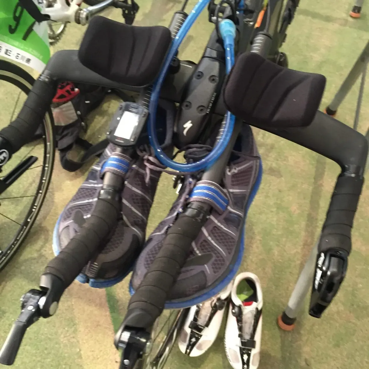 Specialized Shiv トレランシューズ