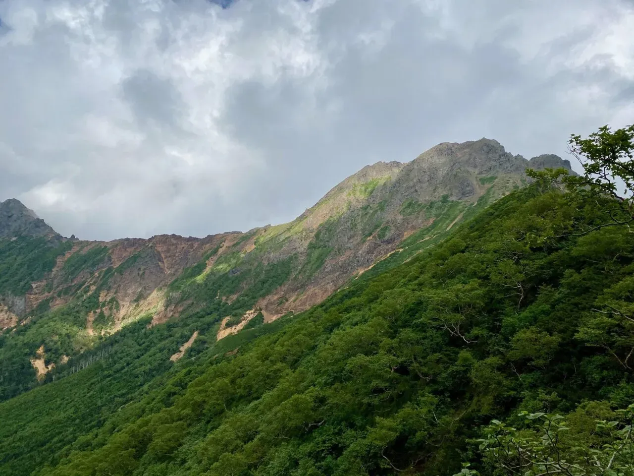 八ヶ岳の南の方(硫黄岳、天狗岳、赤岳、横岳)をトレラン - 画像70