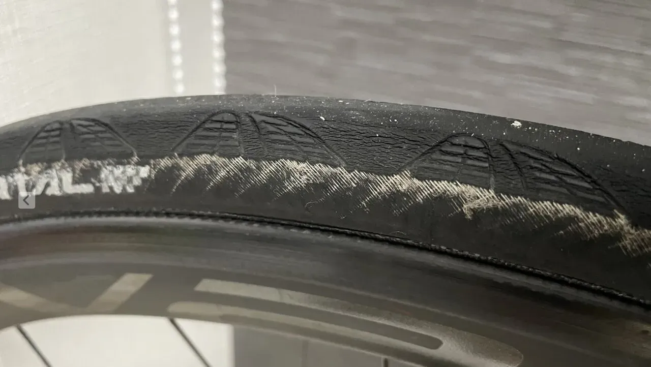 カー用品シャンプーでロードバイクを洗車したらイマイチだった - 画像5